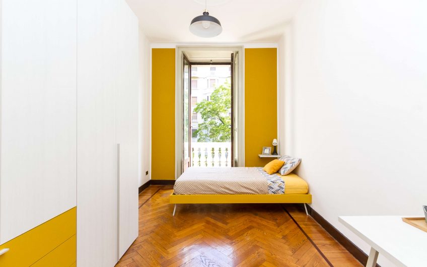 Viale Regina Giovanna 38 – Room 2