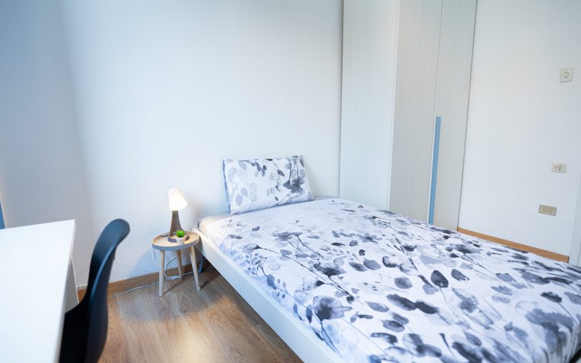 Corso Buenos Aires 47 3rd Floor – Room 3