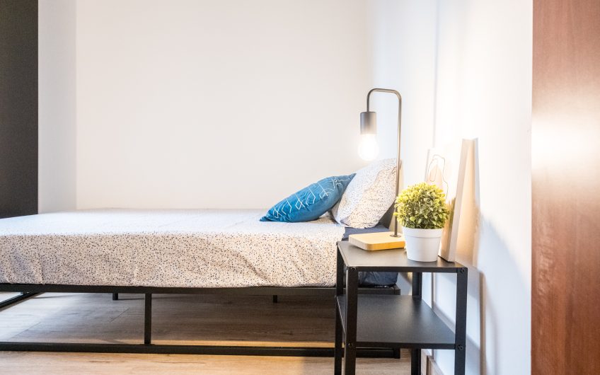 Viale Forlanini 46 – Room 2