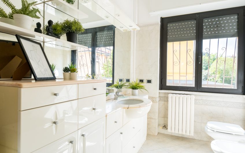 Viale Forlanini 46 – Room 2